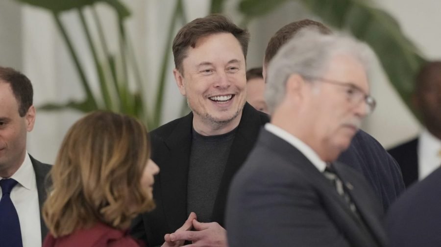 Musk rips journalist in interview: 'Like talking to a computer'