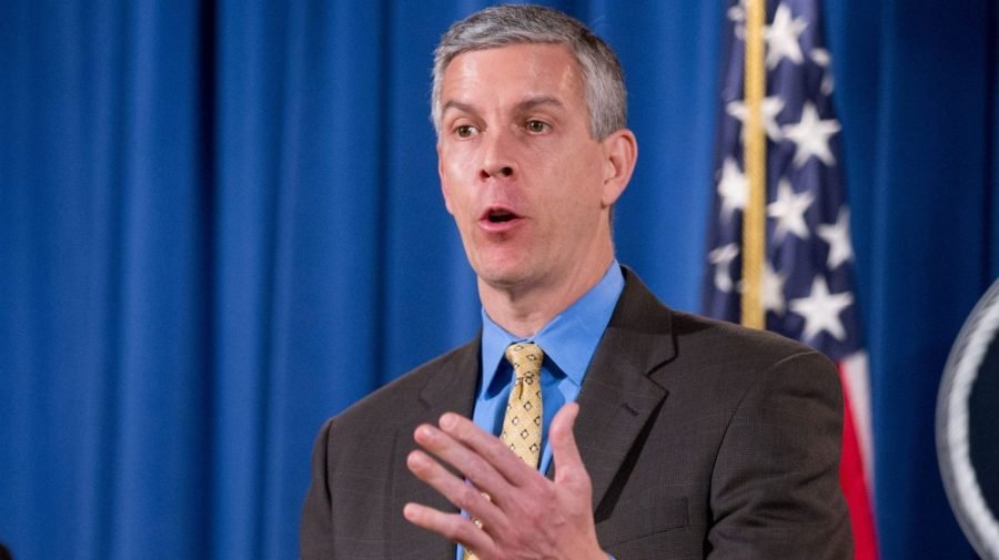 Student visa pause 'extraordinarily disturbing': Arne Duncan