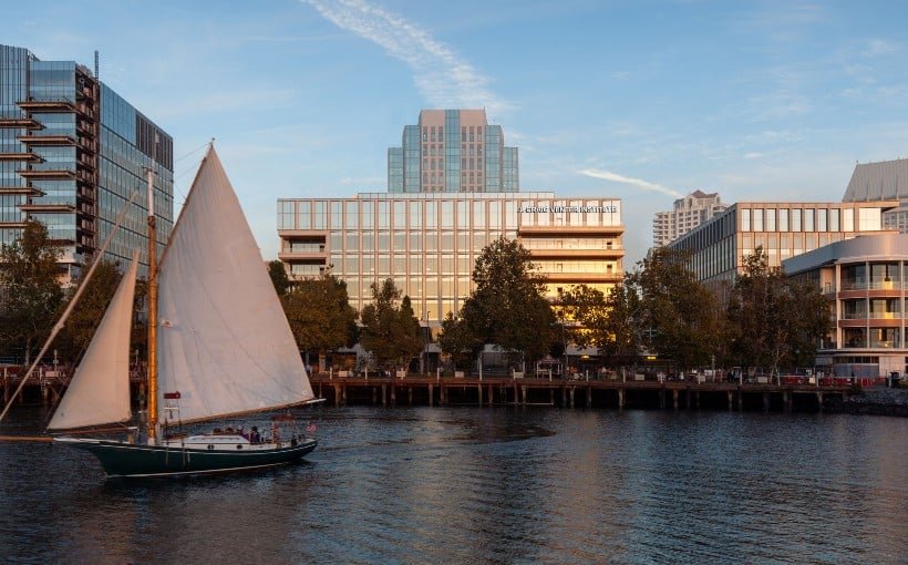 IQHQ Signs Venter Institute to Downtown San Diego Campus