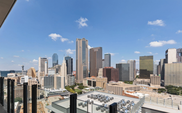 Dallas Leads Texas Towns in Apartment Growth