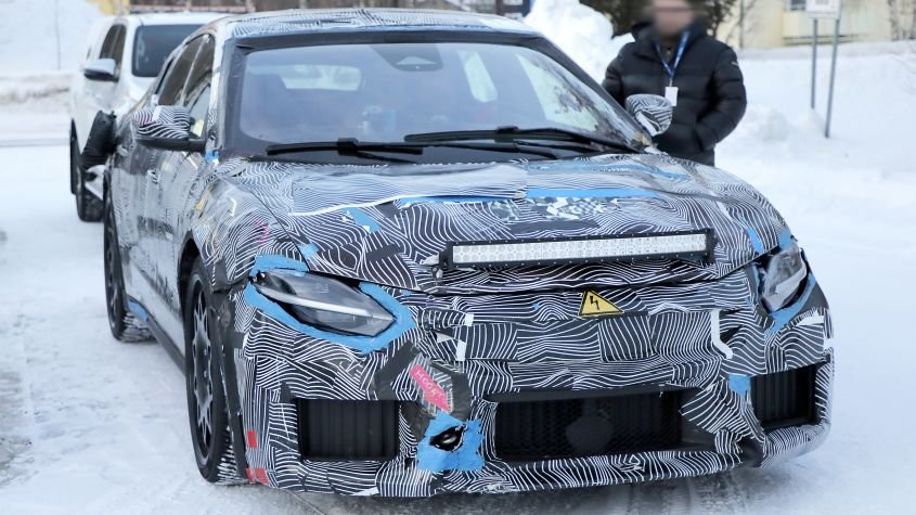 Ferrari Elettrica: official glimpse of Italian brand’s first EV promised for October