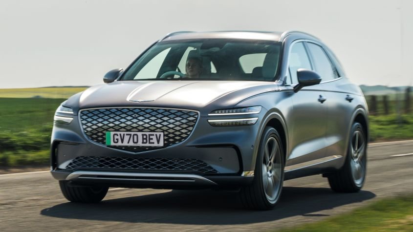 New Genesis GV70 Electrified 2025 UK - pictures