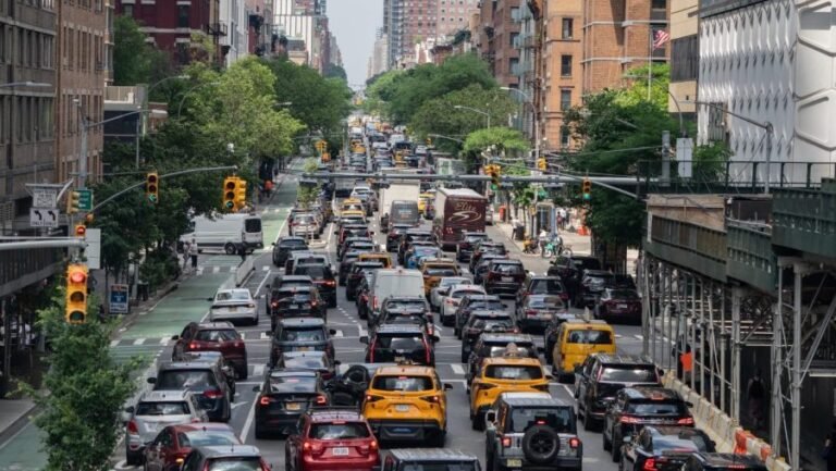 Judge halts Trump efforts to ax congestion pricing