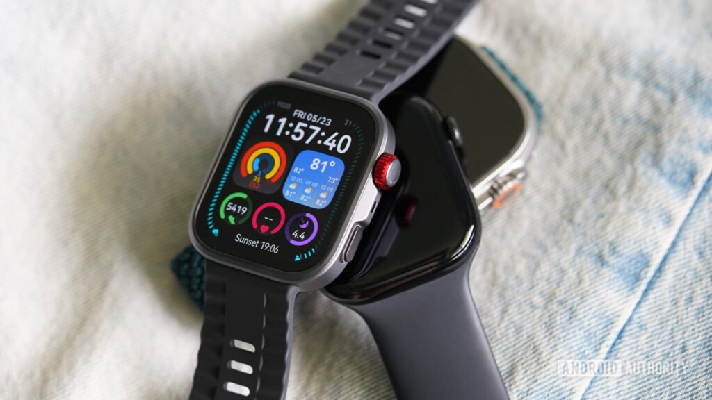 The HUAWEI Watch Fit 4 Pro is a great pick for Android users that crave classic Apple Watch style