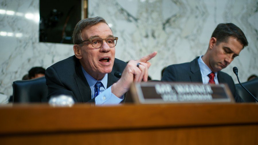 Key Senate Democrat backing stablecoin legislation