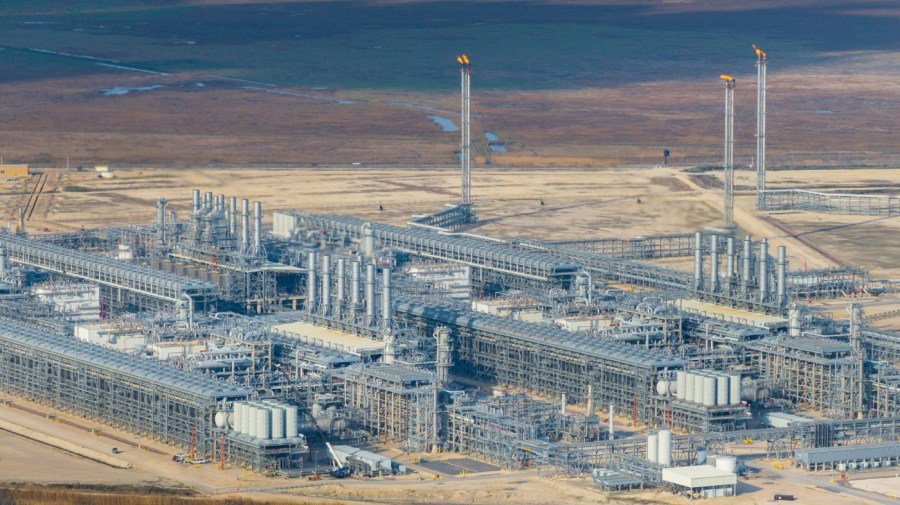 Energy Department now says gas export environmental impacts 'outside' its authority