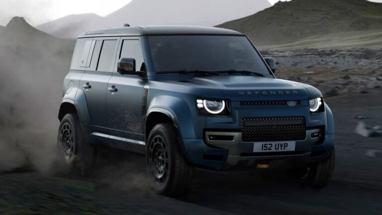 New Land Rover Defender MY26 - pictures