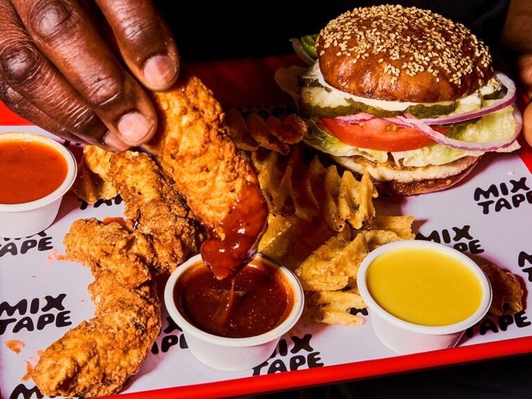 Grammy Award-Winning Musician Questlove Is Opening a Beefless Burger Joint