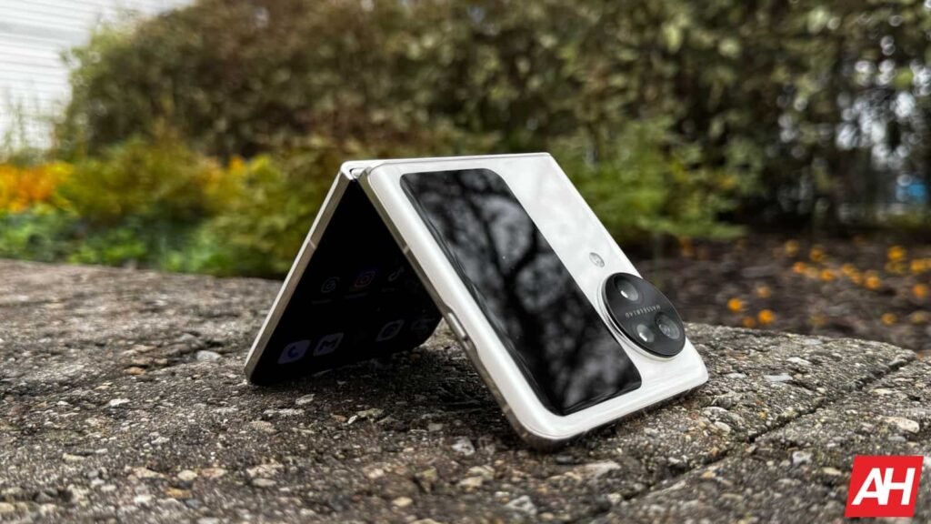 Patent Pending, Hype Building: This Could Be OPPO's Next Flip Phone
