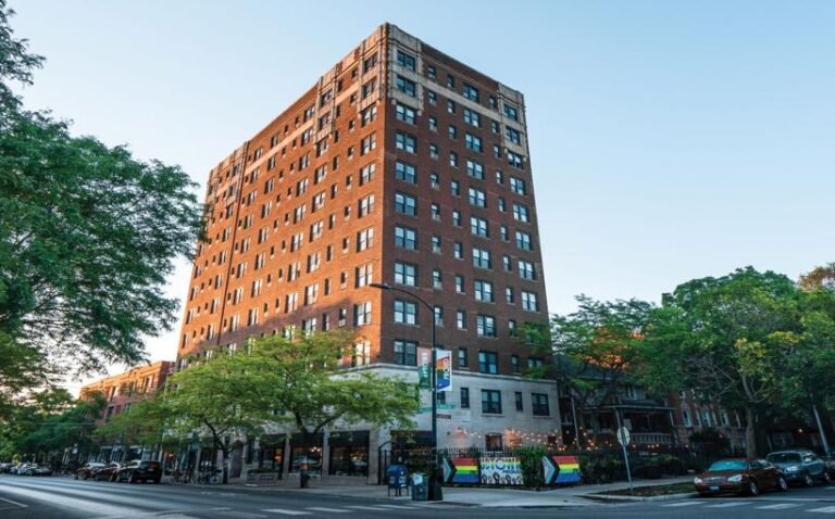 Essex Lists Mixed-Use Apartment Building in Sheridan Park