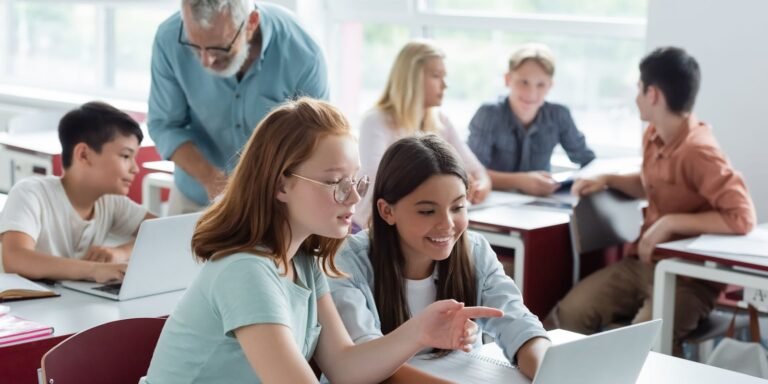 How Bold Leadership Builds Personalized Pathways