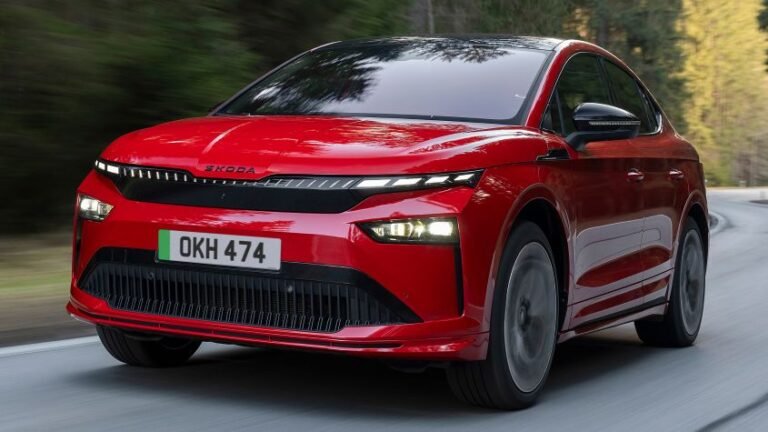 2025 Skoda Enyaq Sport Line - pictures
