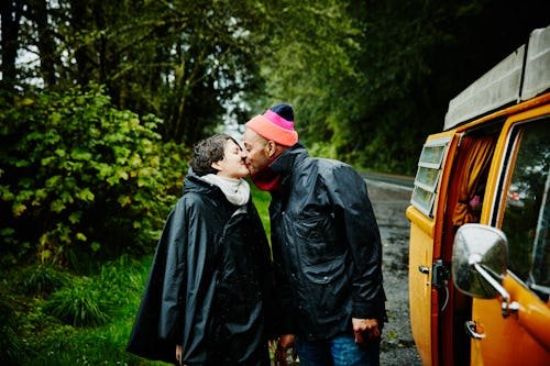 7 Signs Of A Rock-Solid Relationship, According to Marriage Experts