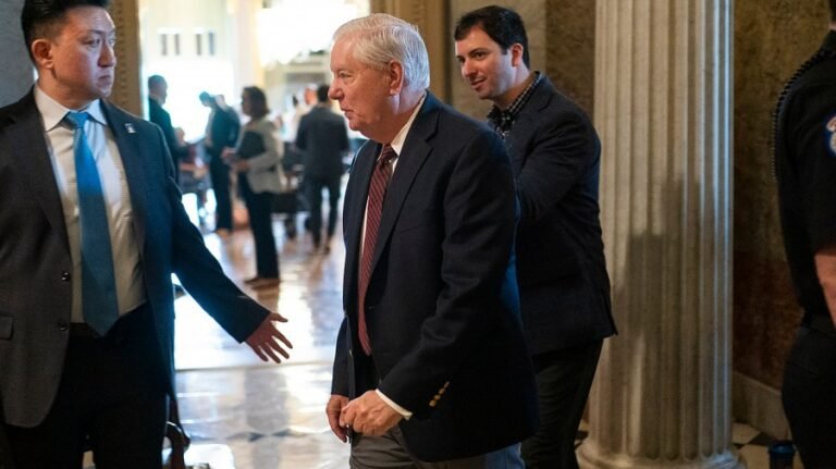 Graham warns Putin of 'new sheriff in town'