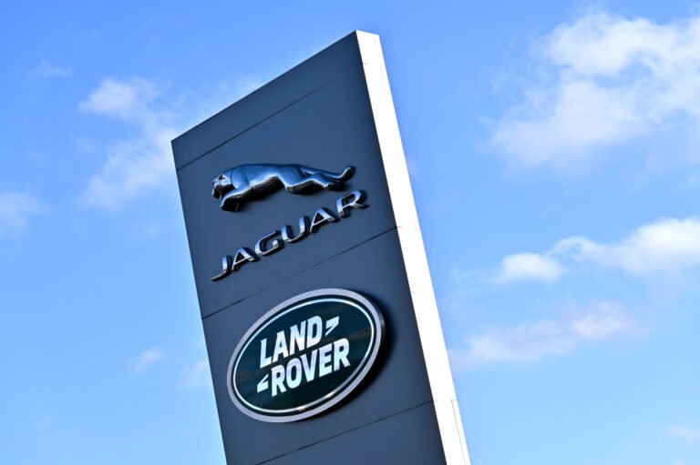 Jaguar Says It Has No Intention of Manufacturing Cars in the U.S.
