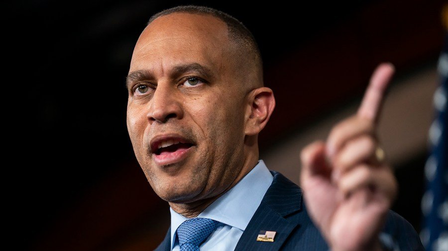 Watch live: Jeffries gives remarks as GOP pushes forward with Trump agenda