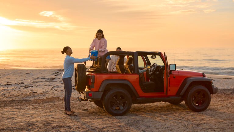 These Are Your Favorite Summer Car Pastimes