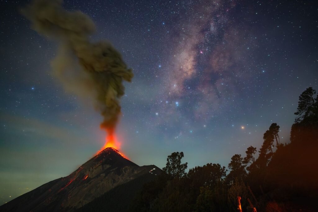 The Brilliant Milky Way Connects Photographers Around the Globe and Beyond in an Annual Contest