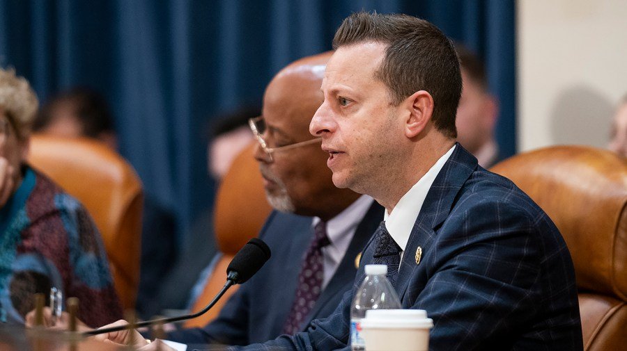 Florida Democrat: FEMA 'is going to fail this summer'