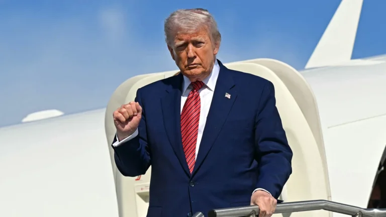 Trump Media to raise $2.5 billion to build a bitcoin reserve