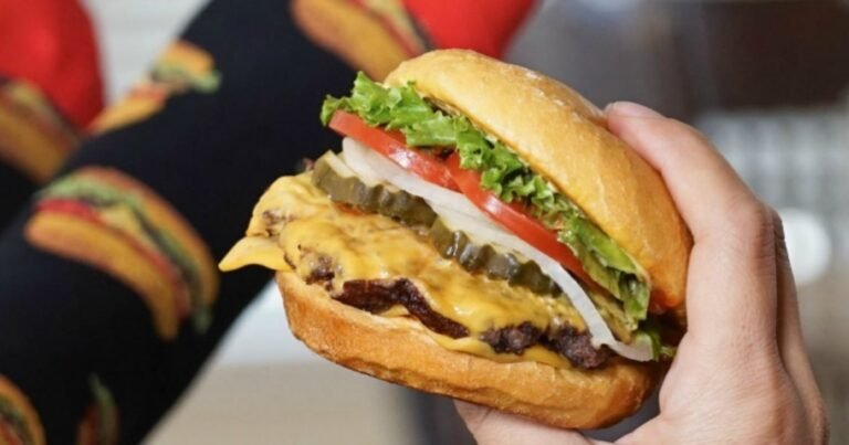 It’s National Hamburger Day! Celebrate w/ Cheap Burgers, BOGOs & More!