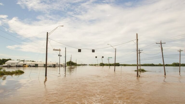 Scientists Reveal Hidden Heat and Flood Hazards Across Texas
