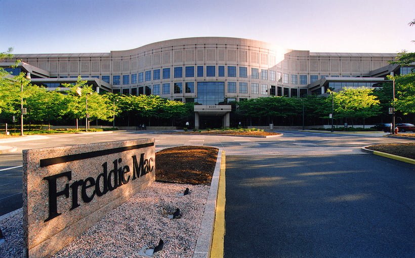 White House Pushes to Take Fannie and Freddie Public