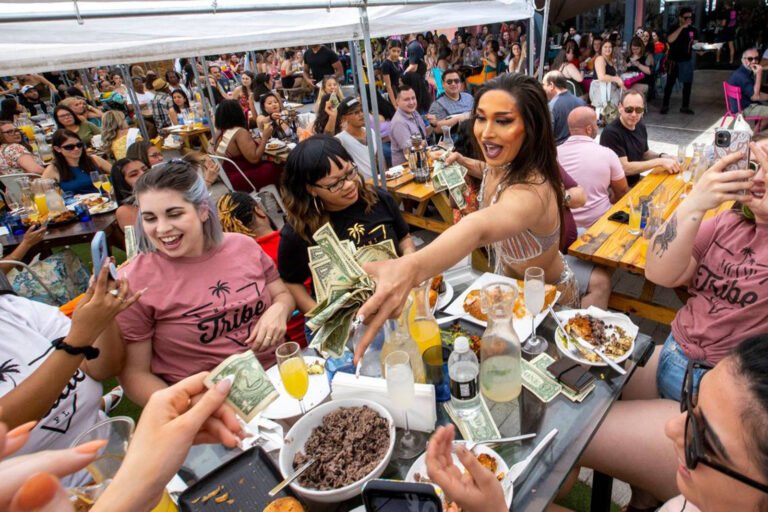 How to Be a Good Drag Brunch Guest