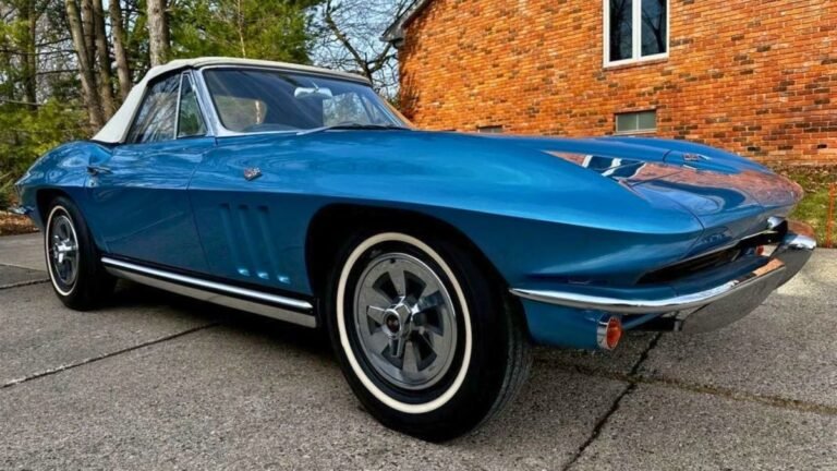 After 60 Years, This Rare Corvette’s Original Owner Is Letting Her Go