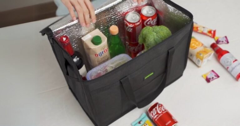 Insulated Shopper Bags Only $8.99 on Amazon (Reg. $18)