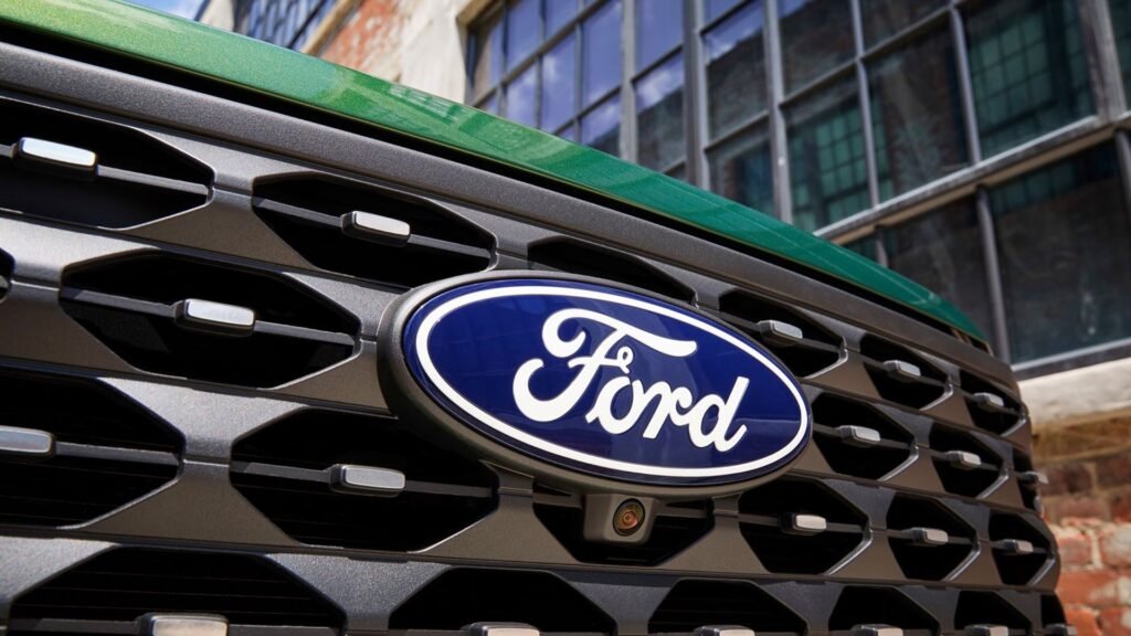 Ford Files Patent For Tech That Helps First Responders Aid Crash Victims