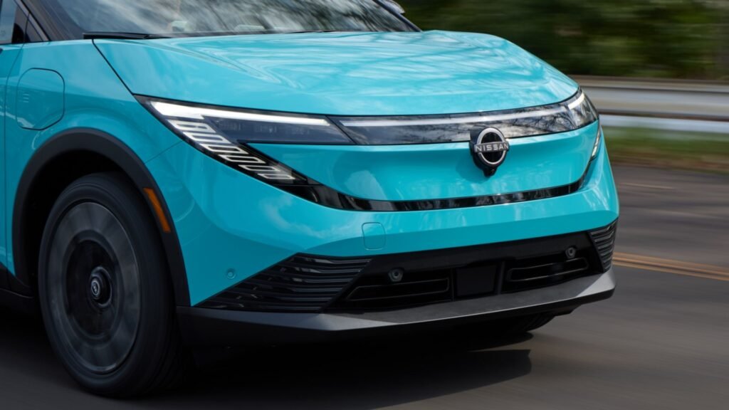 Video: The 2026 Nissan Leaf Takes An Icon Into The Future
