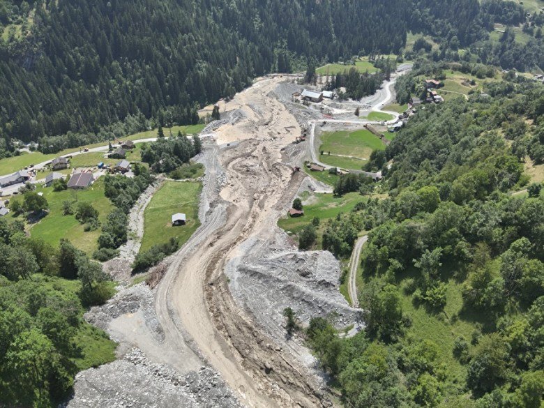 Another landslide crisis in Switzerland – debris flows in the Val de Bagnes