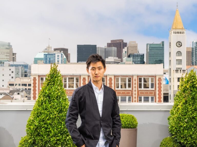 Alexandr Wang said he refused to let go of 2 tasks — no matter how big Scale AI got