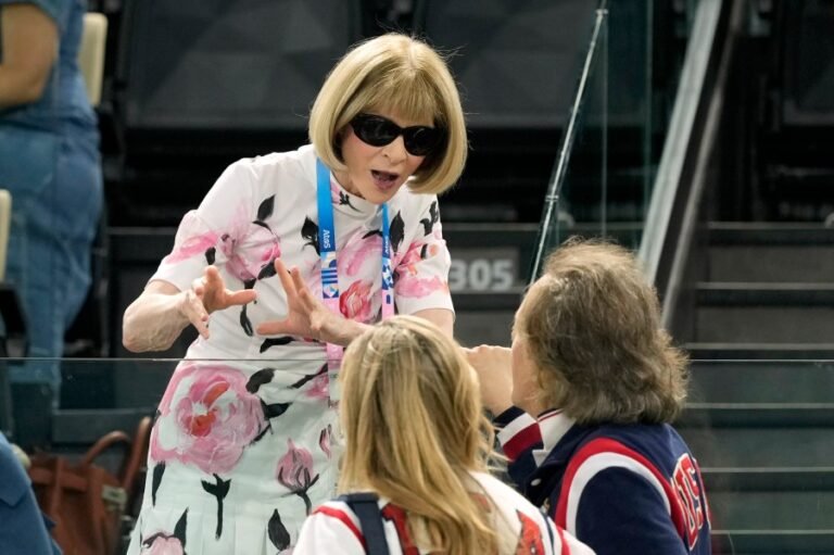 Anna Wintour stepping down as Vogue editor in chief: Reports