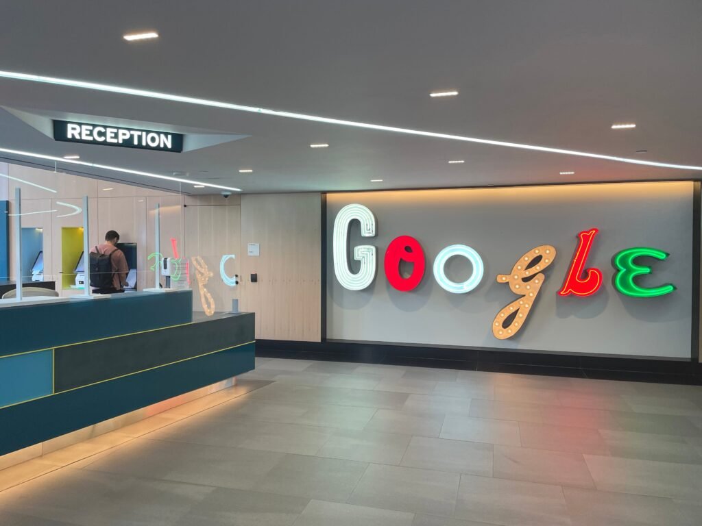 5 Googlers who started as interns share their advice on securing a full-time offer