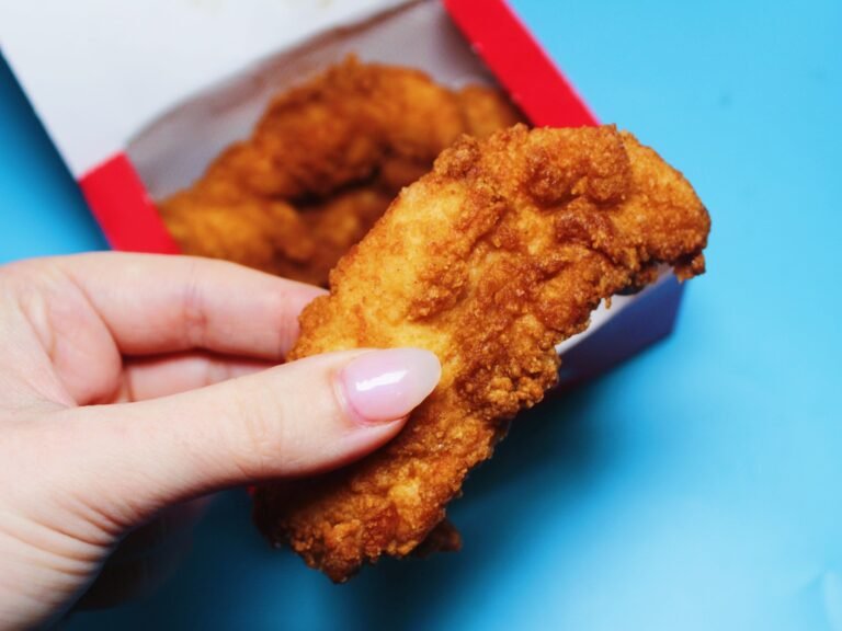 I tried chicken tender meals from McDonald's and Chick-fil-A. One chain served up juicier tenders.