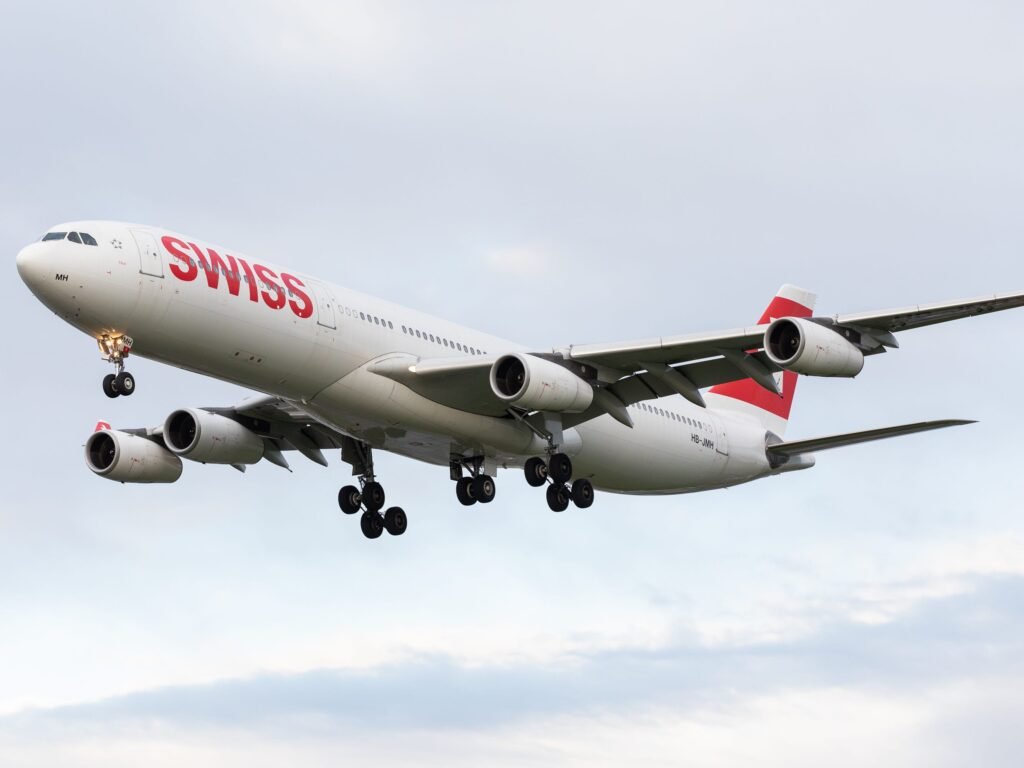 Transatlantic passengers heading for Miami had a 4-hour flight to nowhere, ending up back in Zurich