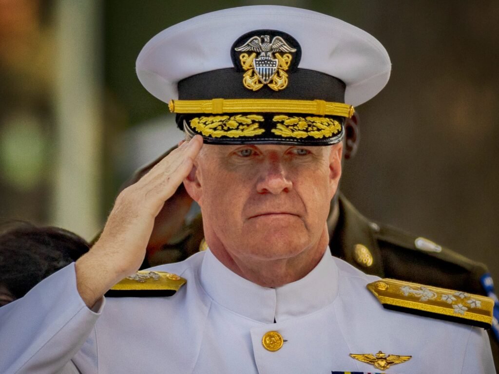 A top Navy commander says there's a clear trait of a good leader: They eat risk instead of leaving it to middle managers