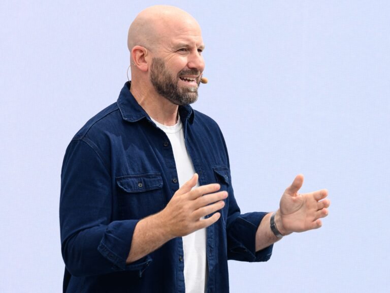 Meta's tech chief says it's time for Silicon Valley to embrace the military again