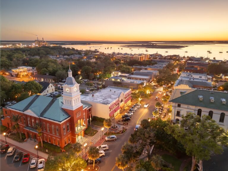 I've lived in Florida for over 25 years. These 6 small towns probably aren't on your radar — but should be