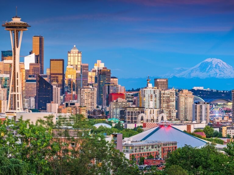 I've lived in Seattle for 22 years. If you want to have a good time in my city, there are 6 things you need to know.