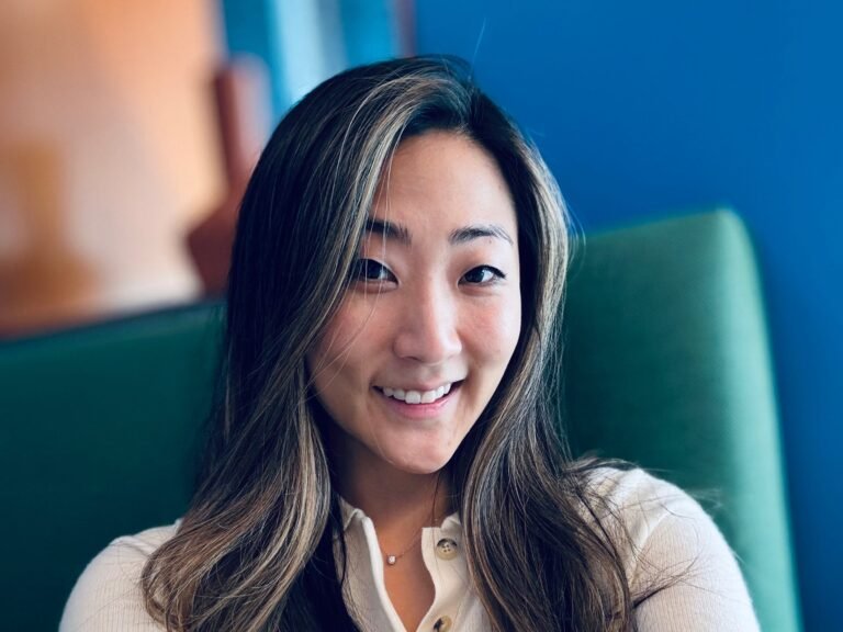 I quit Big Tech to start my own business. Here are 5 AI tools that save me up to 15 hours a week.