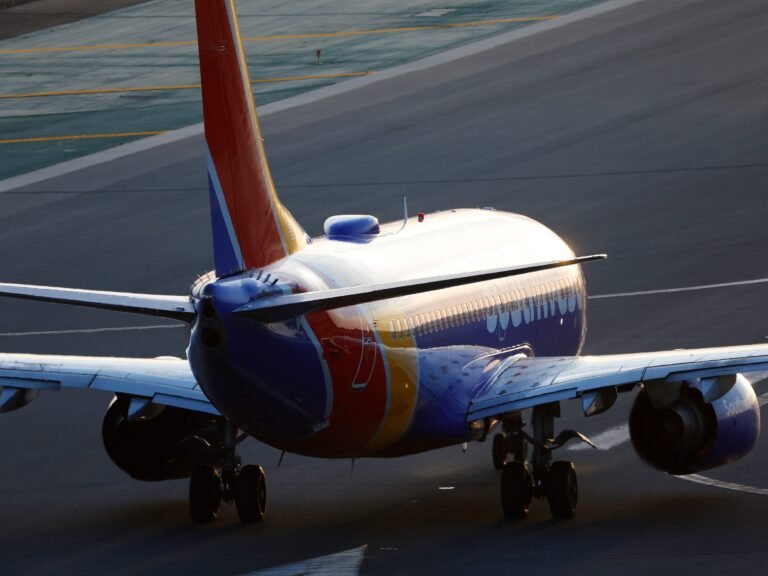Southwest Airlines is adding cockpit alerts on all 700 of its Boeing 737s to help prevent runway incidents