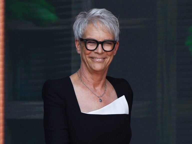 Jamie Lee Curtis explains the bold career pivot she took, even though she had a thriving acting career