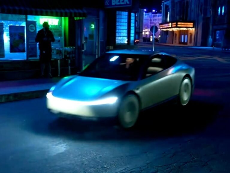 Local lawmakers are trying to delay Tesla's robotaxi launch in Austin