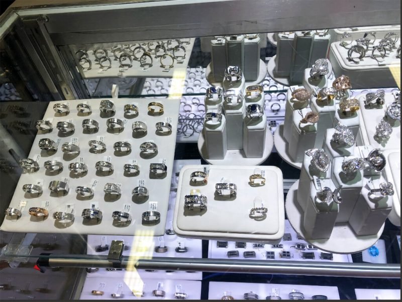 7 Californians charged in 'largest jewelry heist in US history,' DOJ says