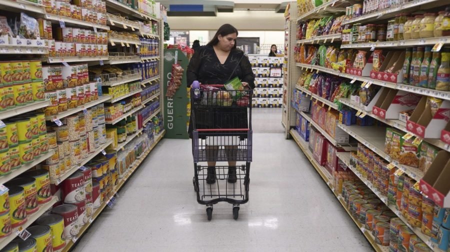 How thousands of unreviewed ingredients got into our food — and what FDA can do about it