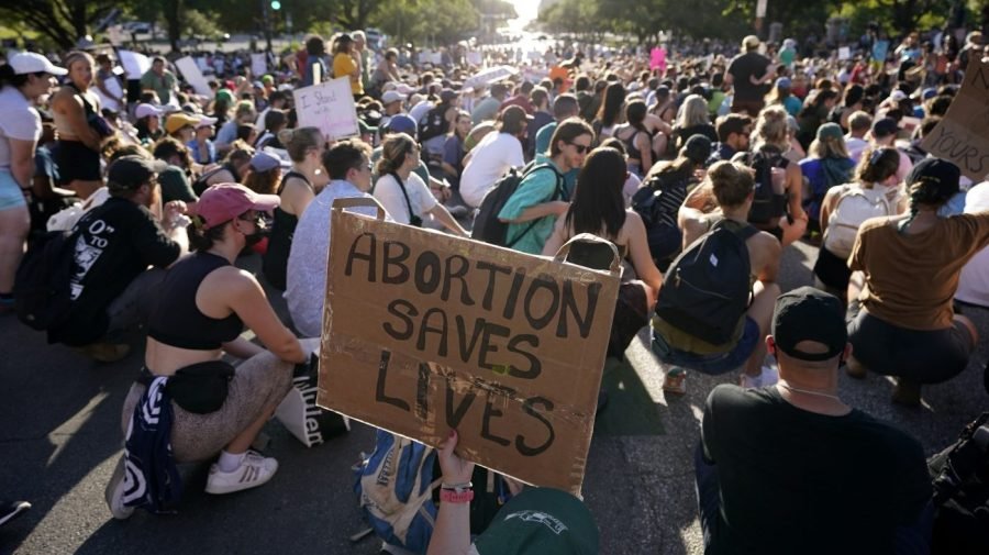Texans most likely to travel out of state for abortions last year: Study