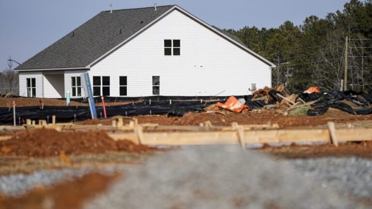 Housing starts drop to lowest level since pandemic